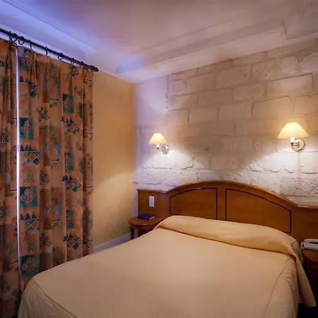 Prince Hotel